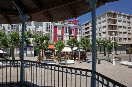 Alojamiento Buciero Santoña エクステリア 写真
